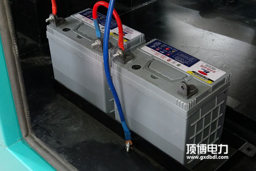 柴油發(fā)電機(jī)組蓄電池